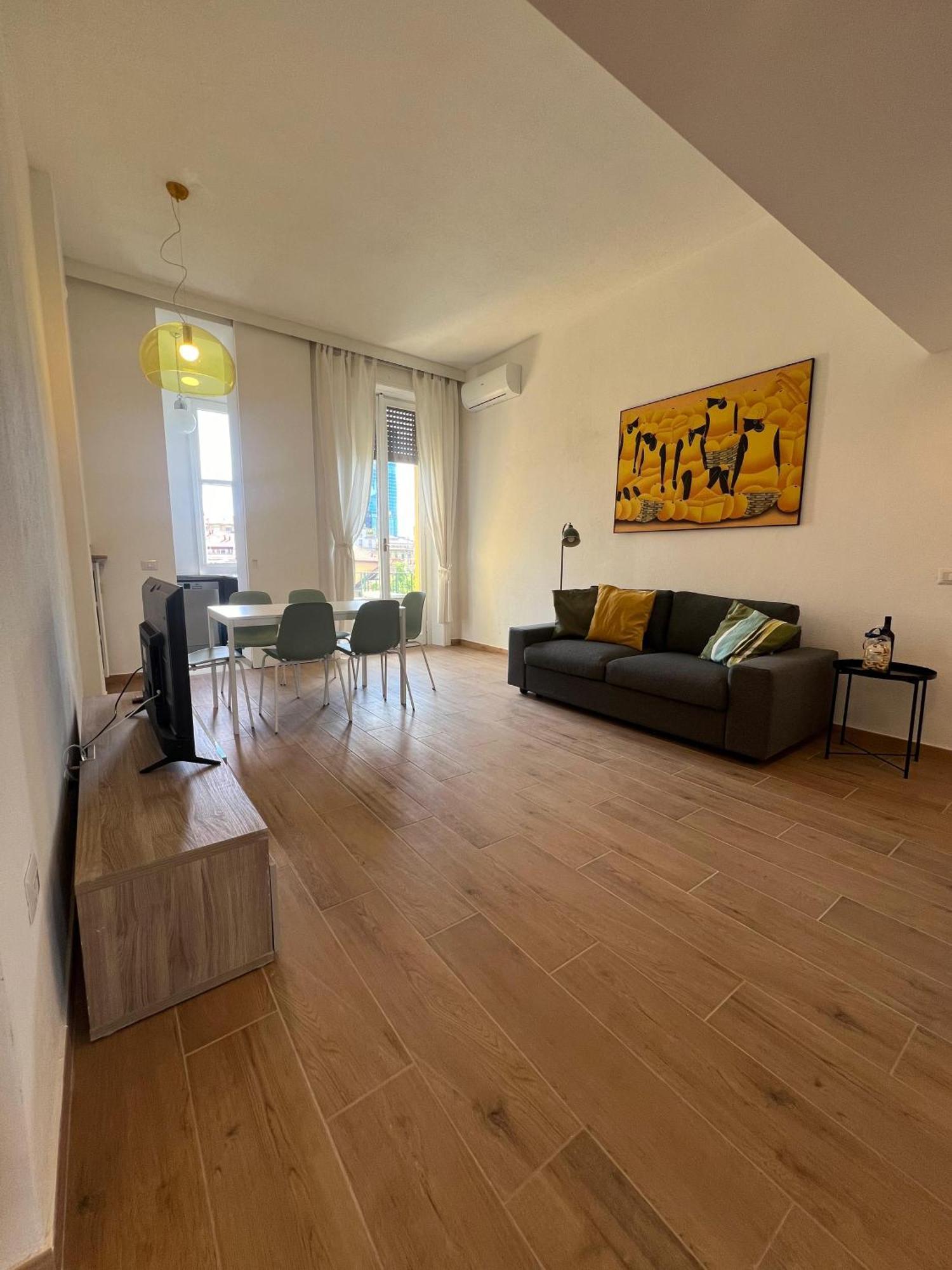 מילאנו New Apartment With Balcony, Isola Bosco Verticale מראה חיצוני תמונה
